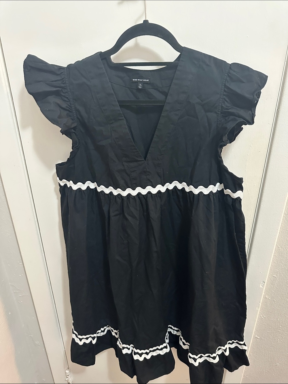 Who What Wear Black Dress with White Ric Rac Trim - Picture 1 of 1